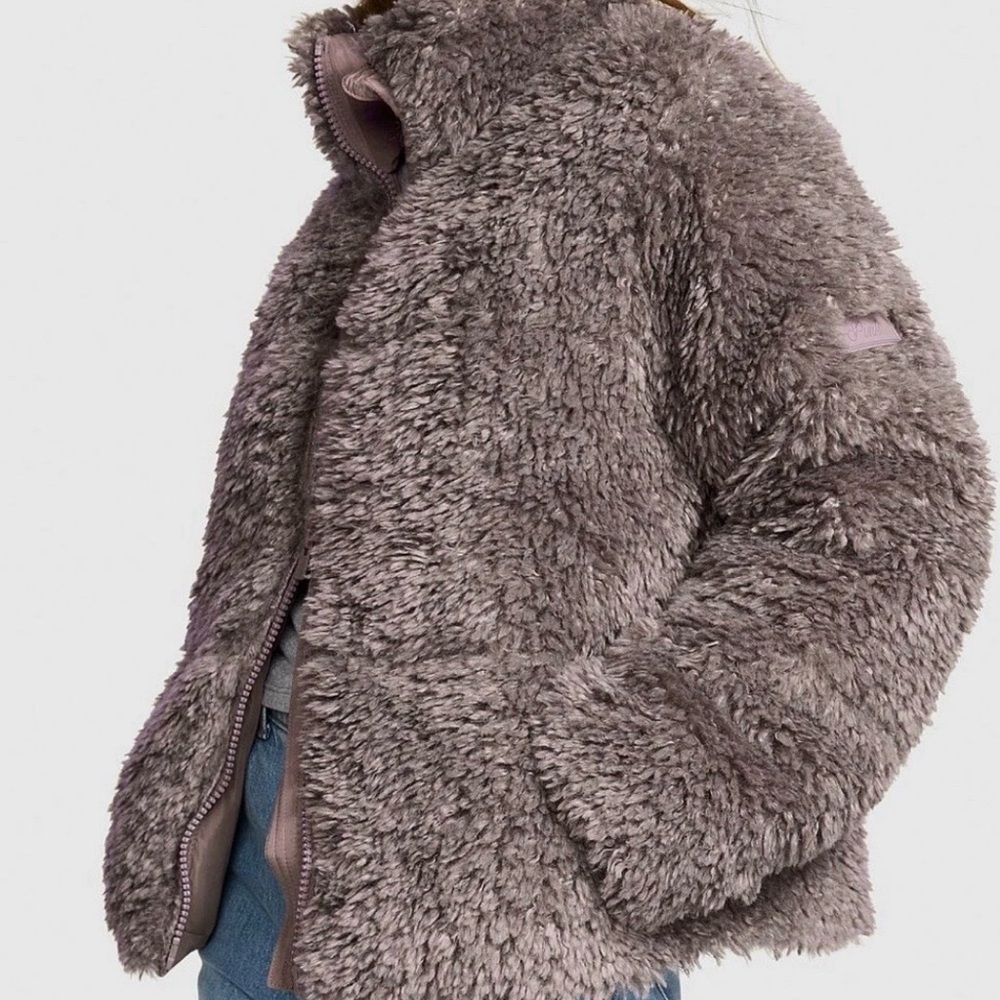 Victoria Secret/PINK Gray Faux Fur Jacket-New - Picture 2 of 3